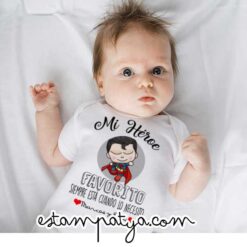 Body "papá es mi héroe favorito"
