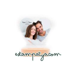 Lámpara en forma de corazón con foto