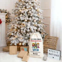 Saco personalizado con los Reyes Magos y nombre del niño o niña, ideal para el Día de Reyes.