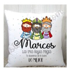 Cojin reyes magos personalizado