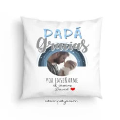 Cojín papá gracias por enseñarme el camino. Cojín personalizado día del padre