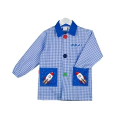 bata escolar diseño cohete personalizada con nombre